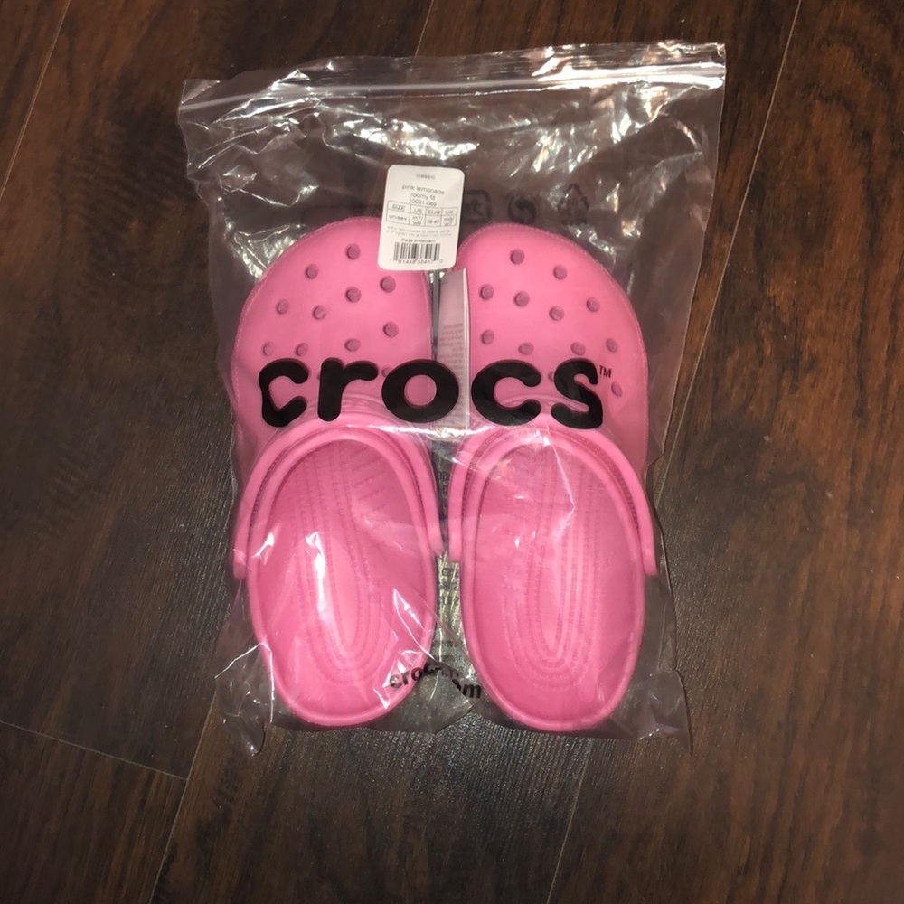 Pink crocs